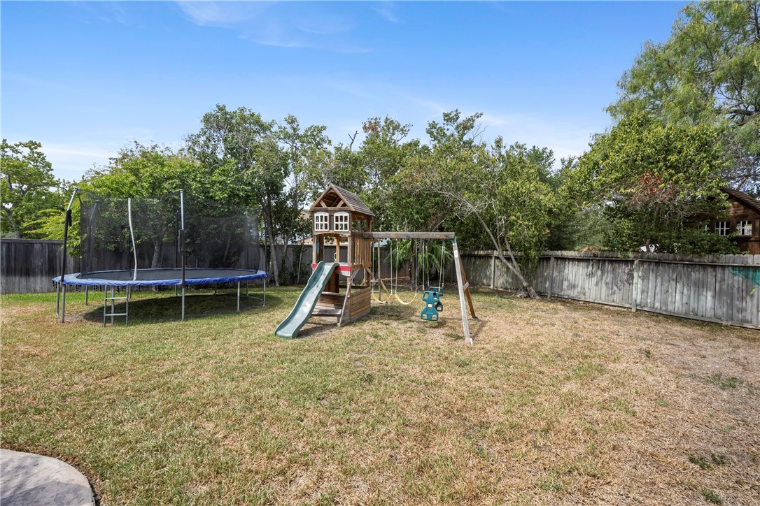 6321 Saint Andrews Dr Property Photo 43