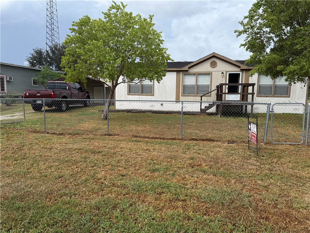 215 Elsie Ave No Property Photo 1