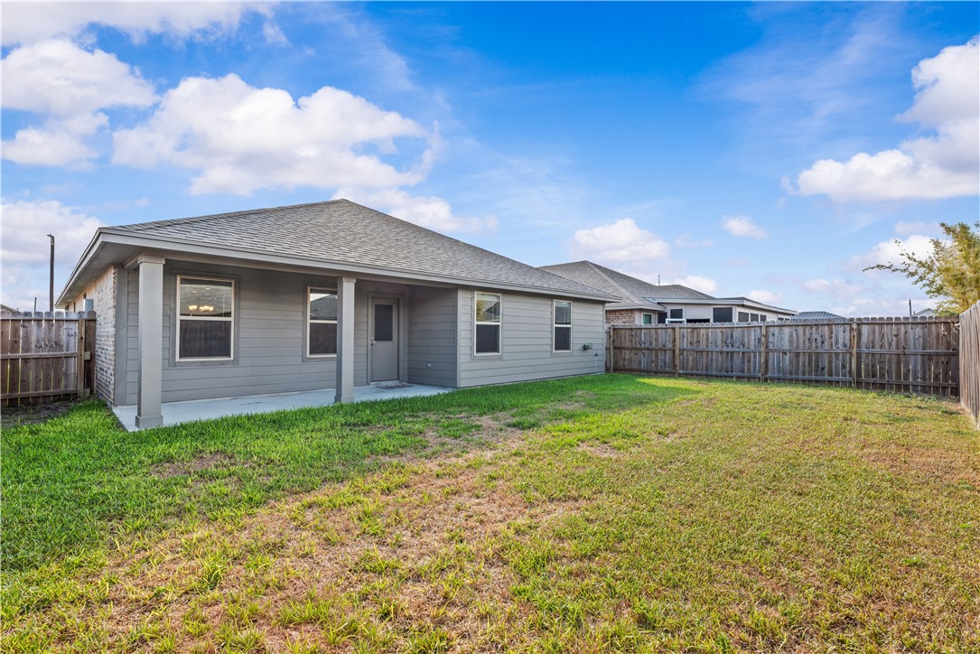 7218 Tristan Dr Property Photo 24