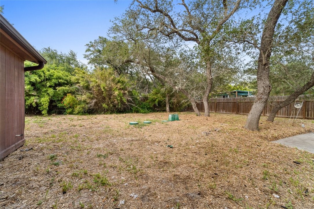 121 North Sierra Woods Dr Property Photo 29