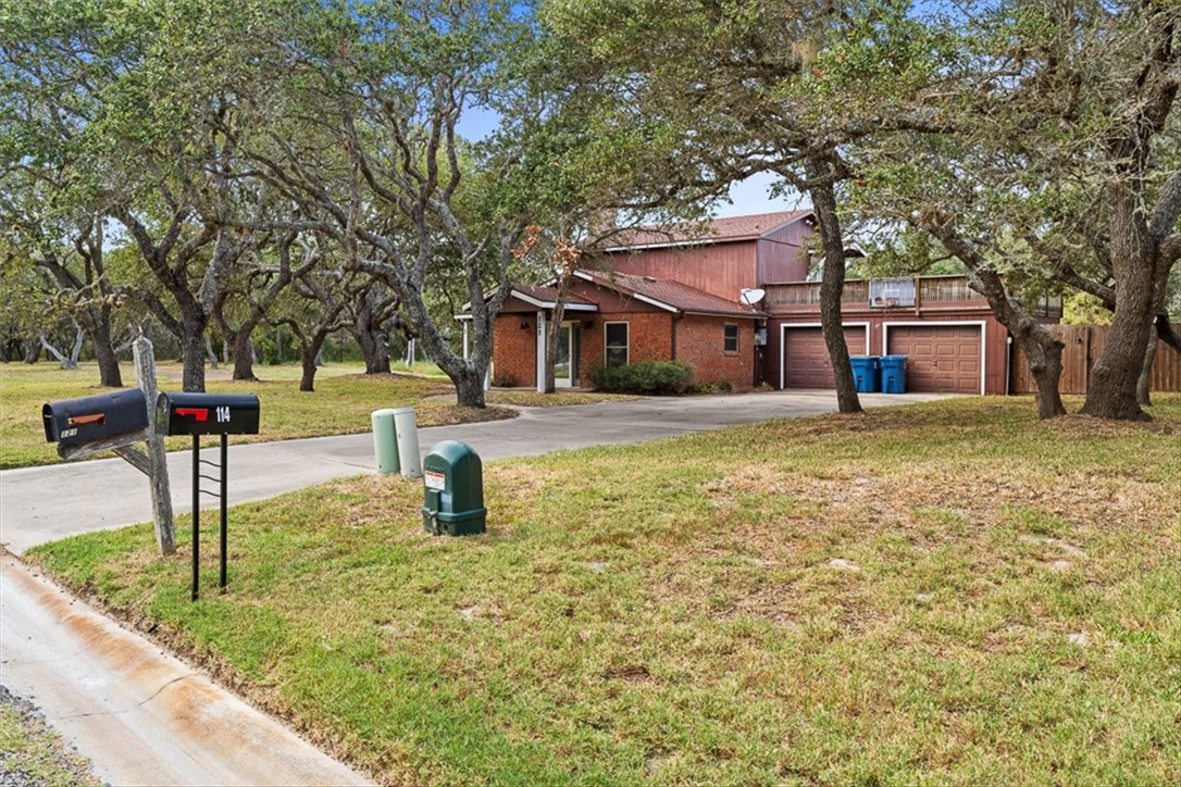 121 North Sierra Woods Dr Property Photo 35