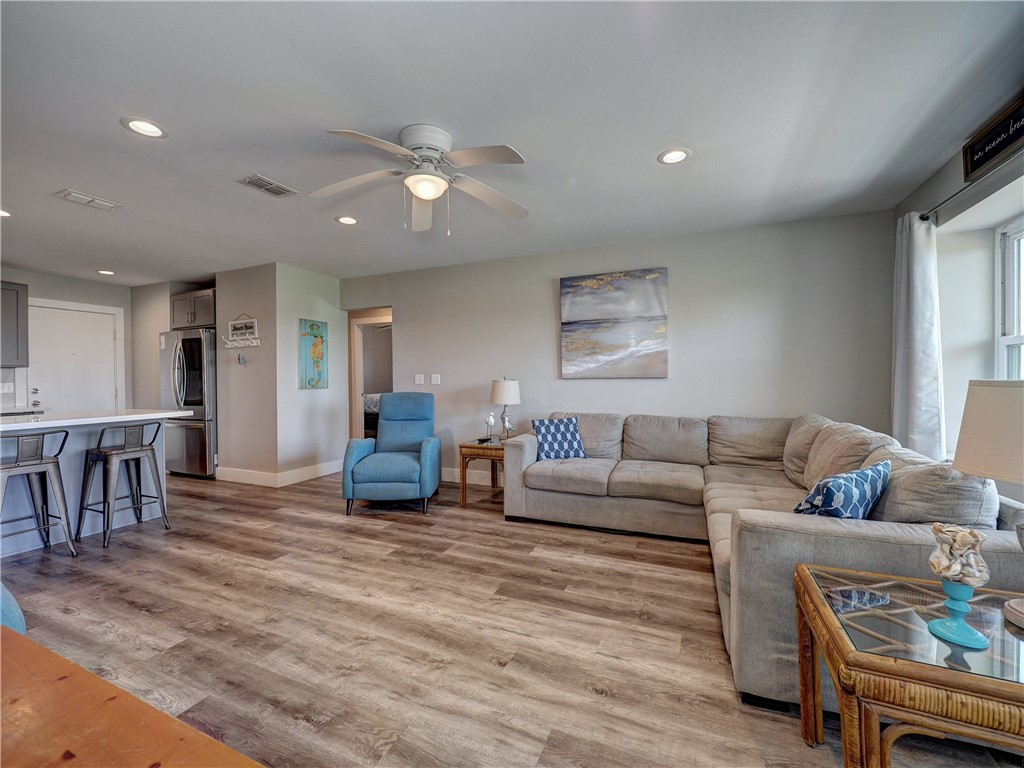 1107 S 11th St 59 Property Photo 4