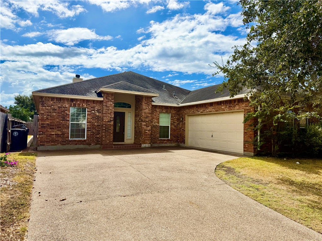 2534 Dewberry Dr Property Photo 1
