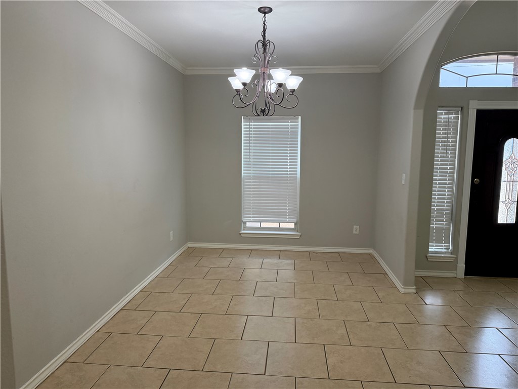 2534 Dewberry Dr Property Photo 4