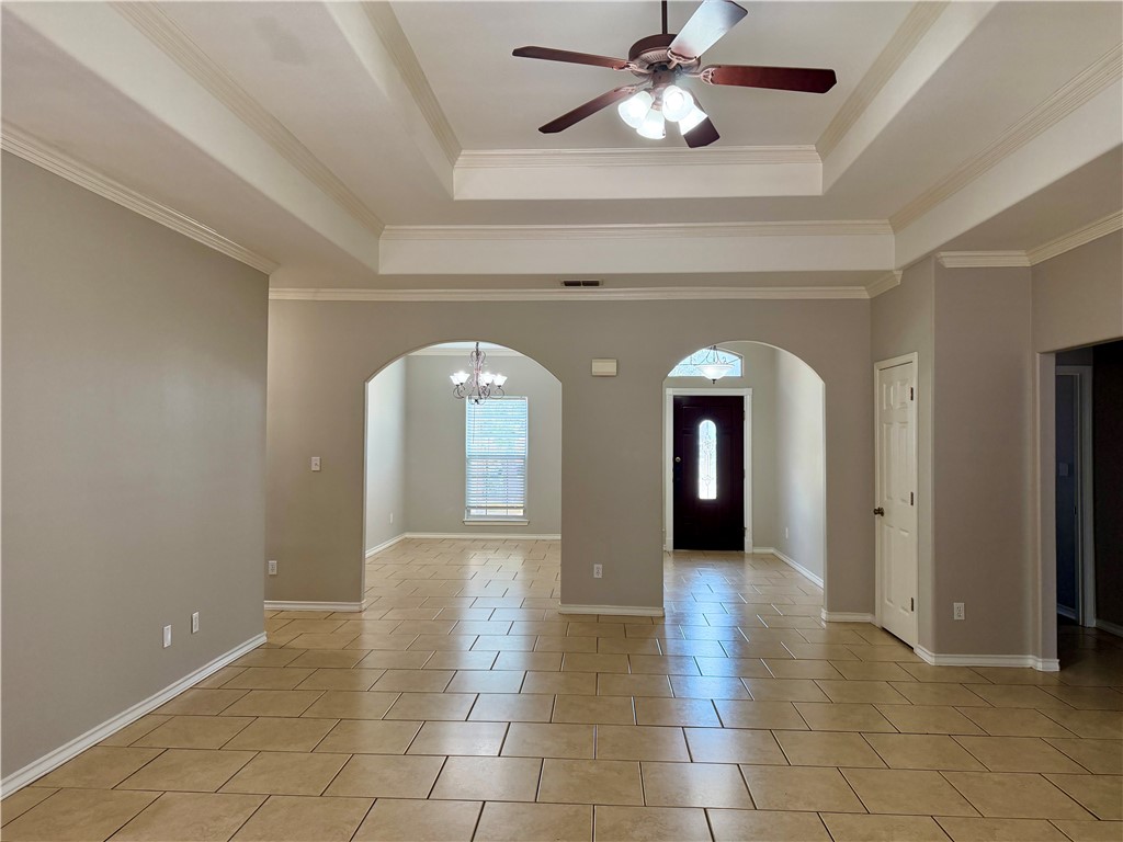 2534 Dewberry Dr Property Photo 6