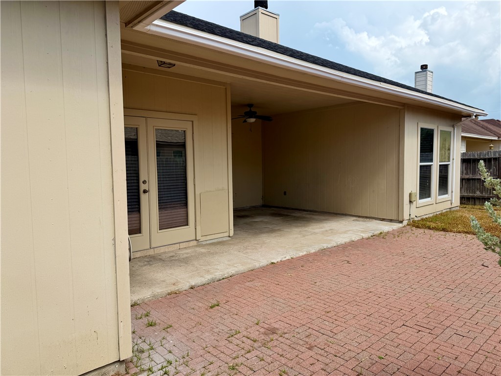 2534 Dewberry Dr Property Photo 21