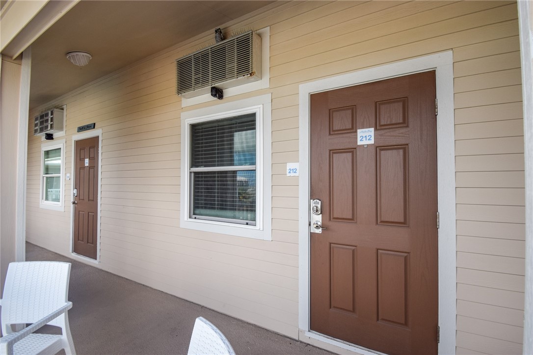 15034 Aruba Dr 212 Property Photo 3