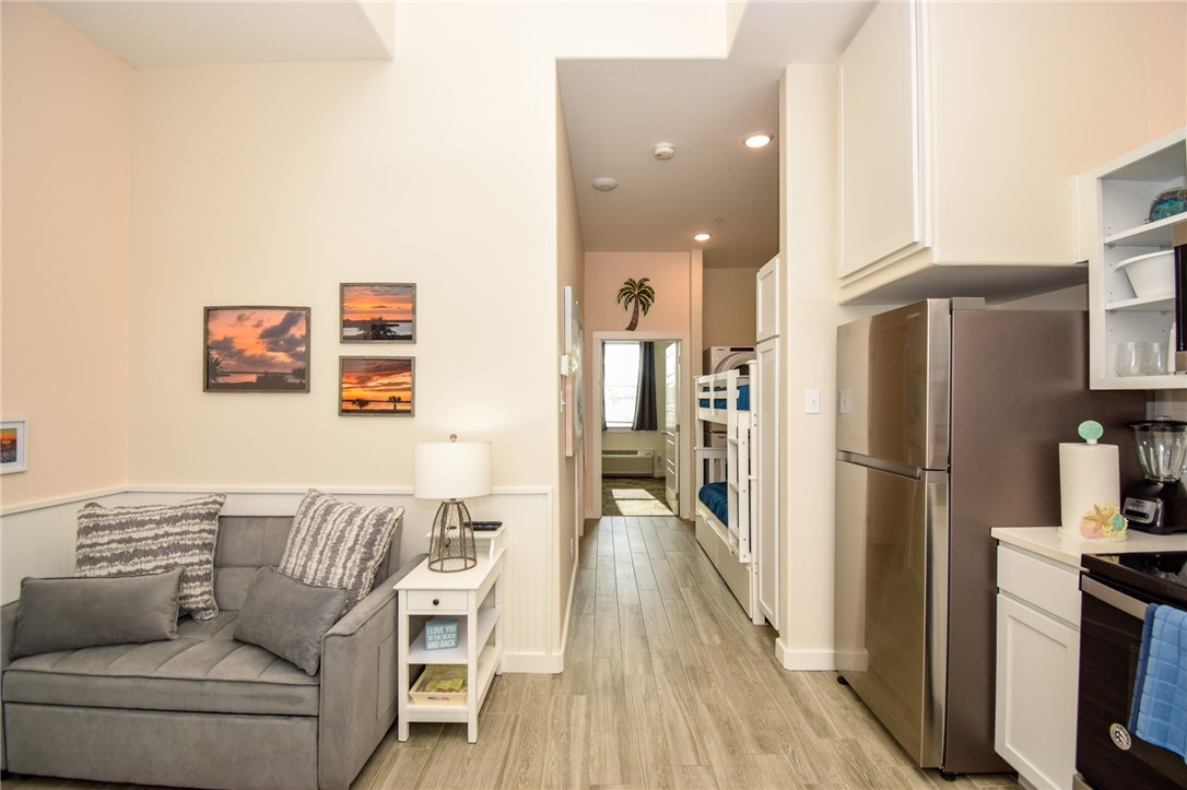 15034 Aruba Dr 212 Property Photo 10