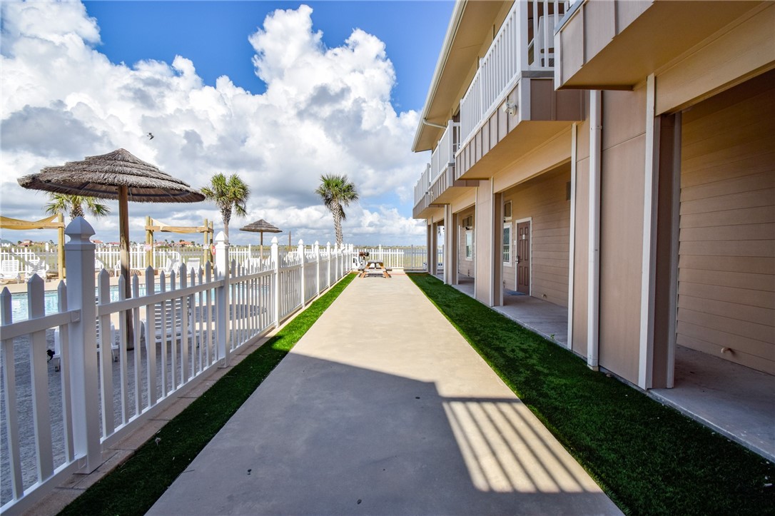 15034 Aruba Dr 212 Property Photo 33