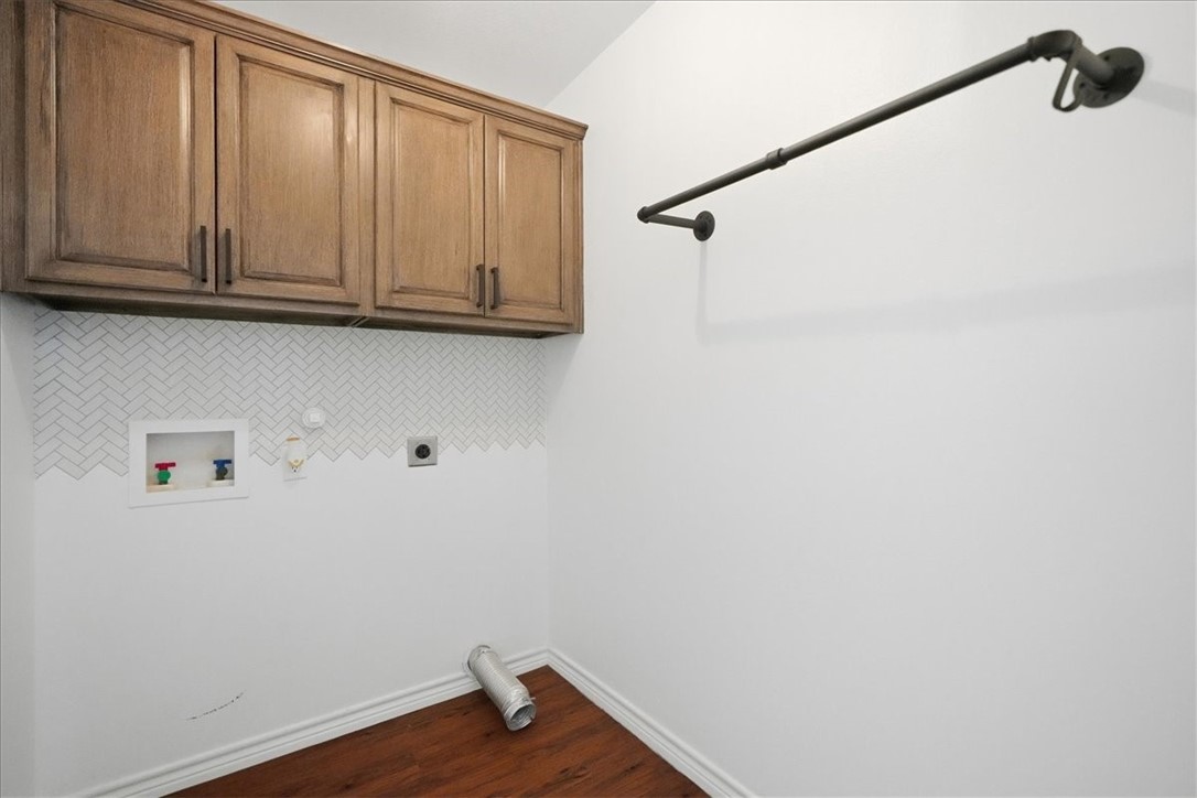 2100 Mangrove Dr Property Photo 16