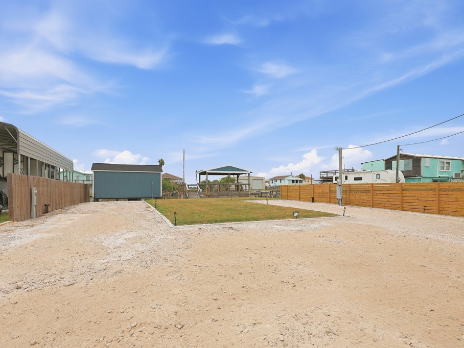 115 Island Property Photo 3
