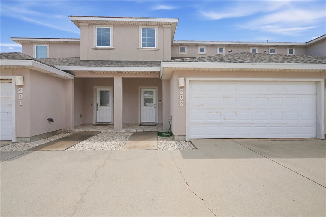 15118 Leeward Dr 202 Property Photo 1