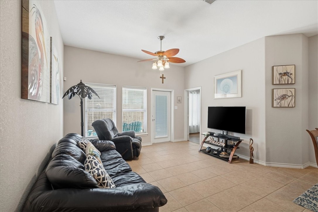 15118 Leeward Dr 202 Property Photo 14