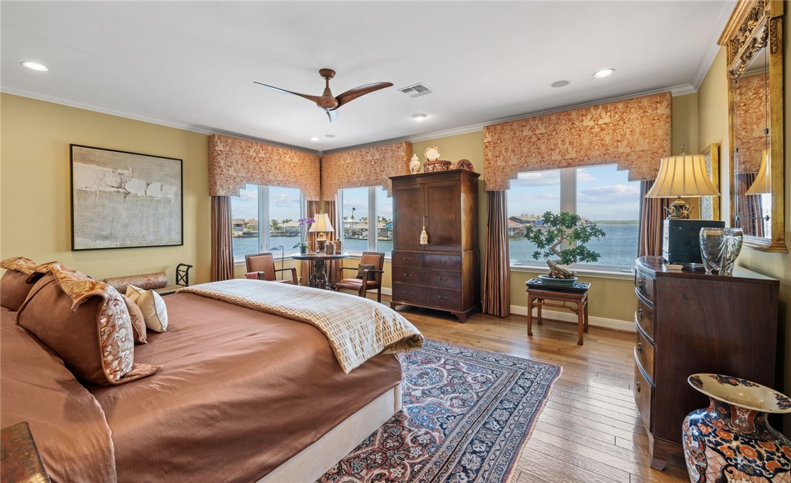 13801 Topsail St Property Photo 17