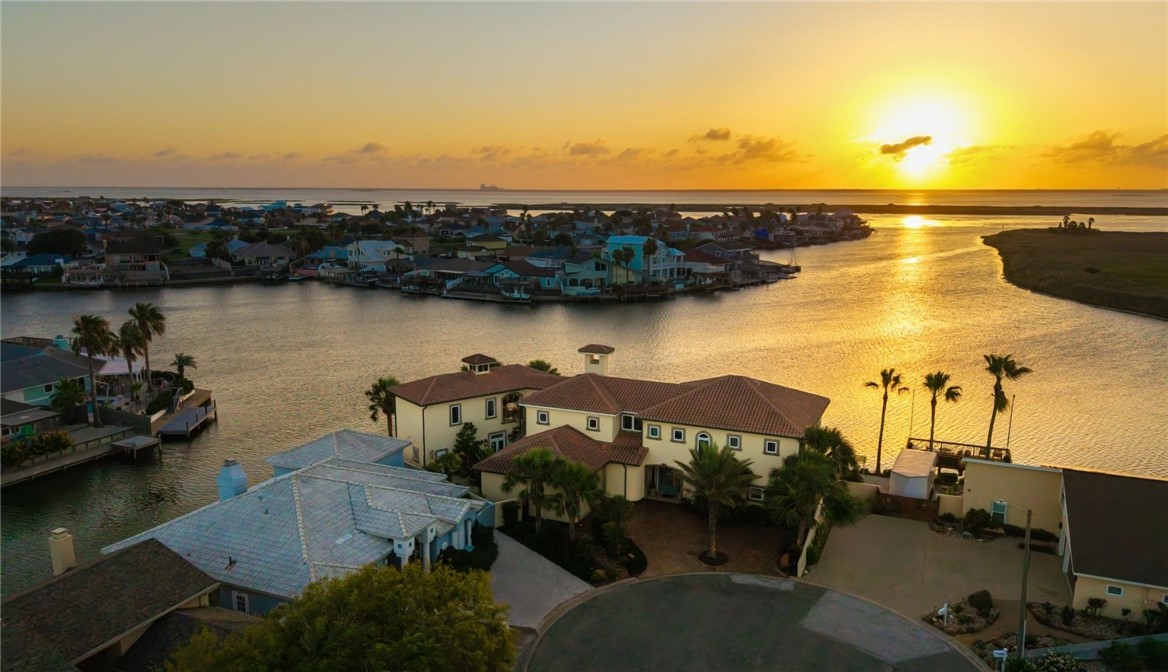 13801 Topsail St Property Photo 37