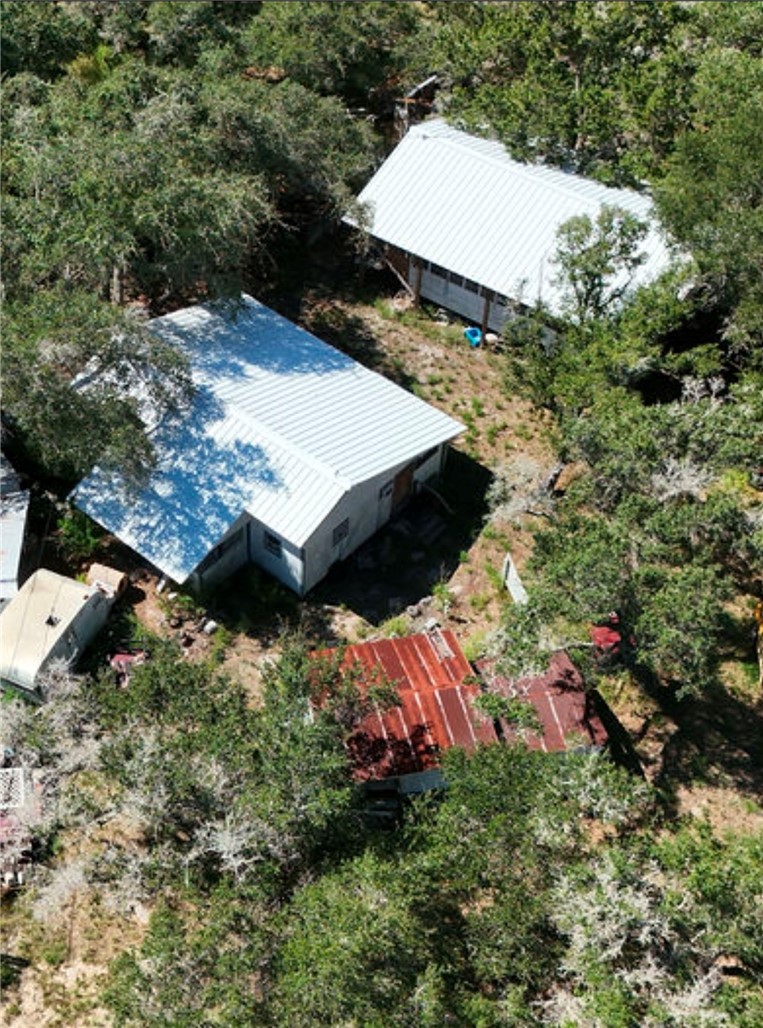 1115 Lee Property Photo 1