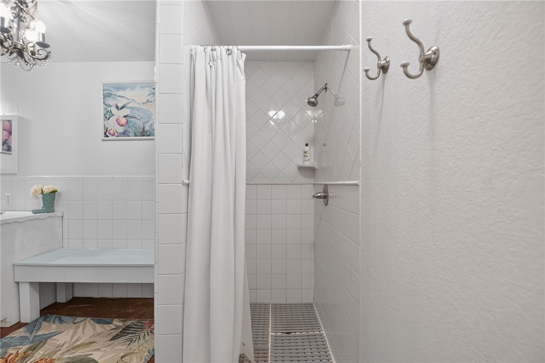 1324 N Verne St Property Photo 41