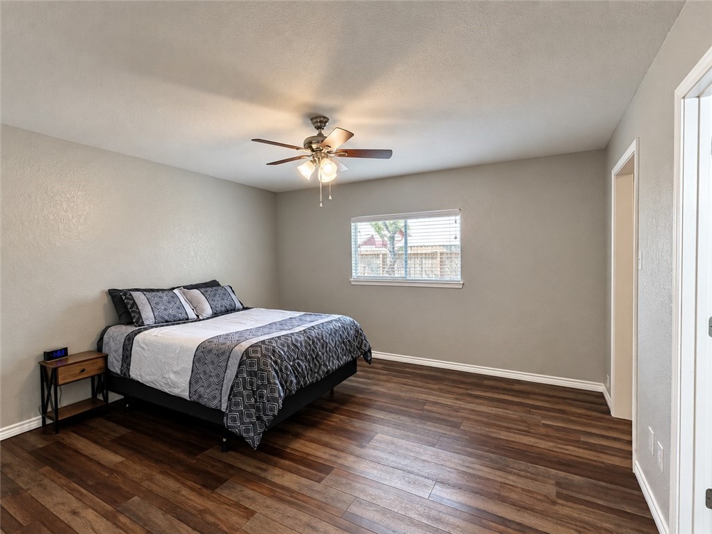 482776 Property Photo 14
