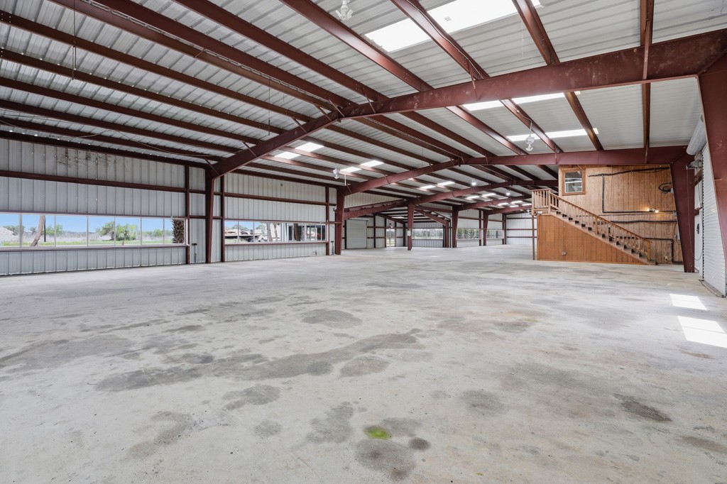 1106 State Highway 35 Property Photo 11