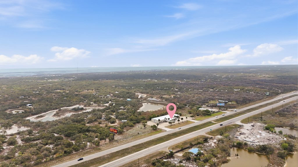 1106 State Highway 35 Property Photo 16
