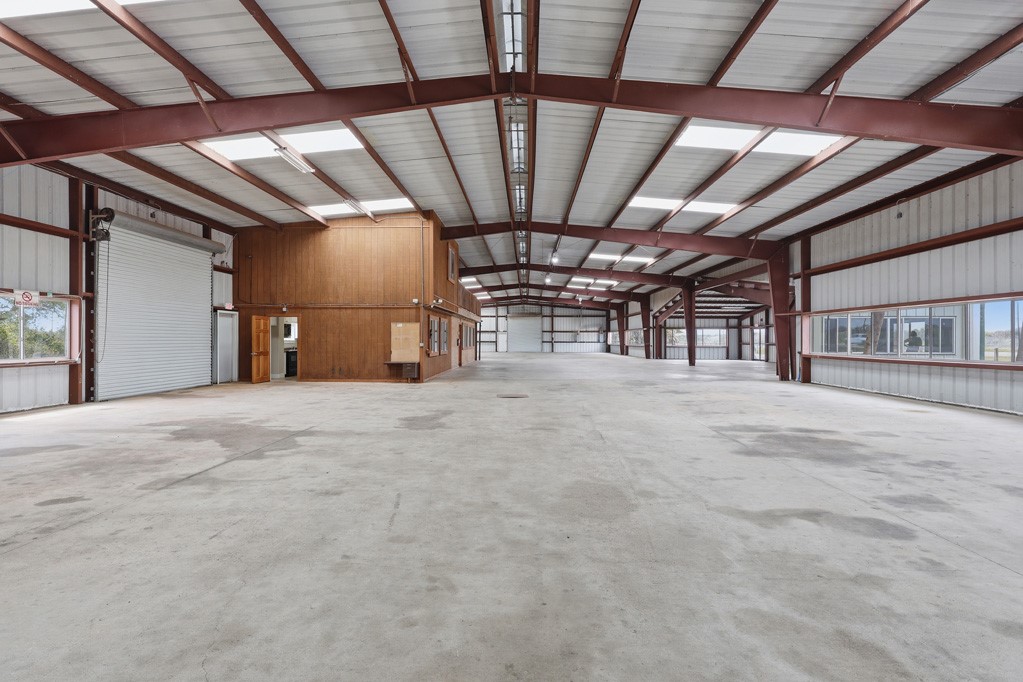 1106 State Highway 35 Property Photo 36