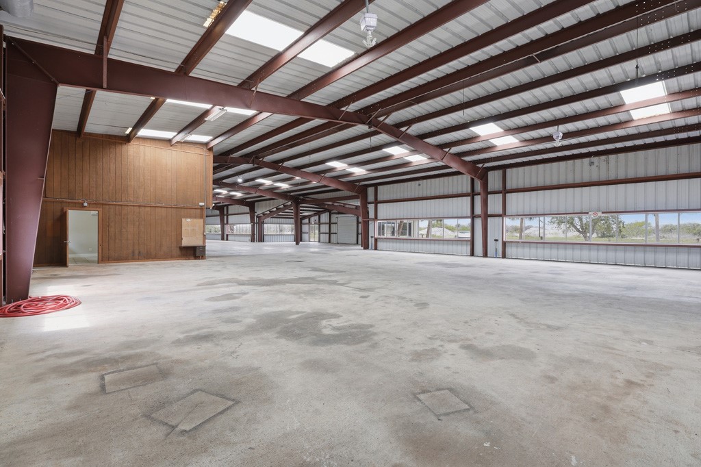 1106 State Highway 35 Property Photo 38