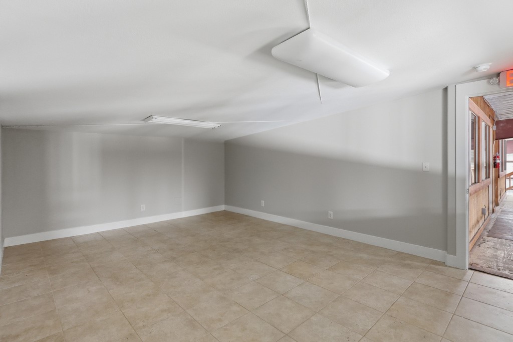 1106 State Highway 35 Property Photo 48
