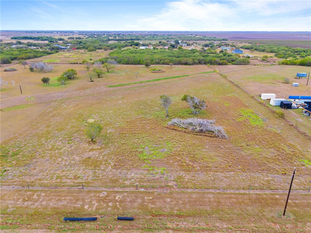 13778 County Road 1694 Property Photo 6