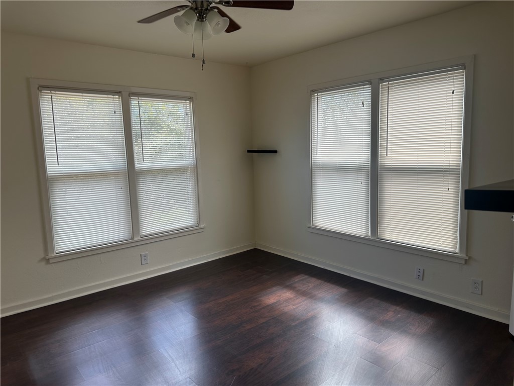 3651 Lawnview St Property Photo 15