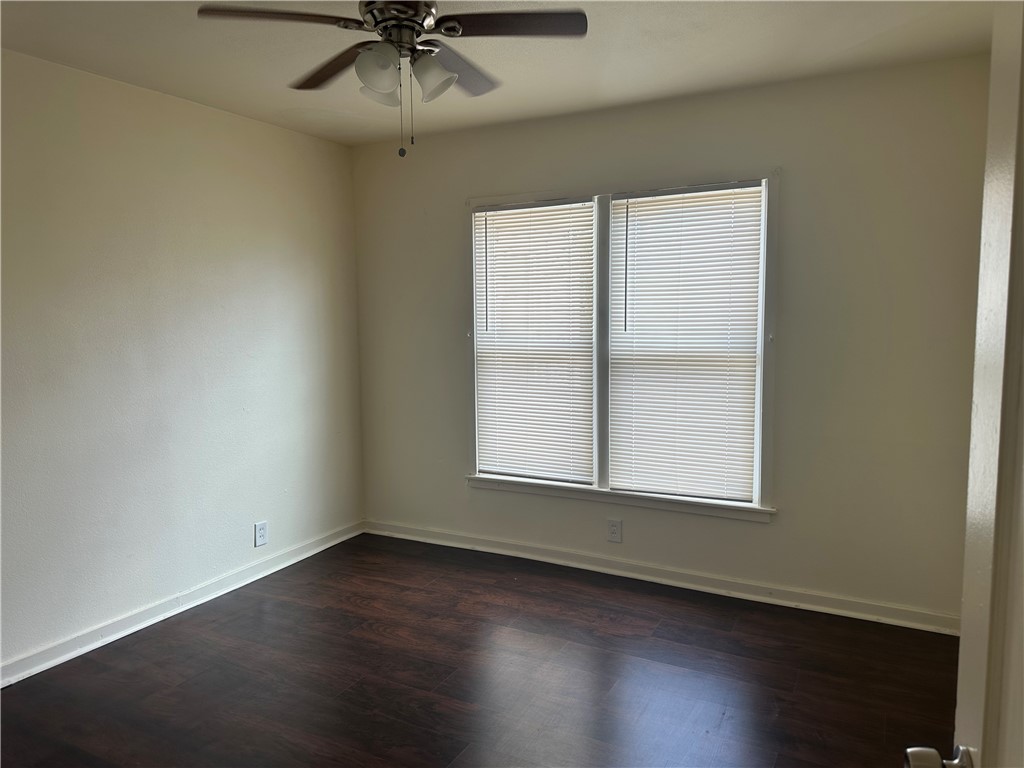 3651 Lawnview St Property Photo 16