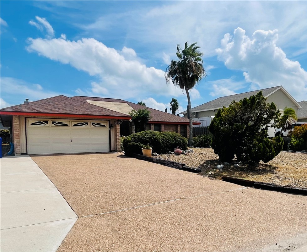 14334 Goldfish St Property Photo 2