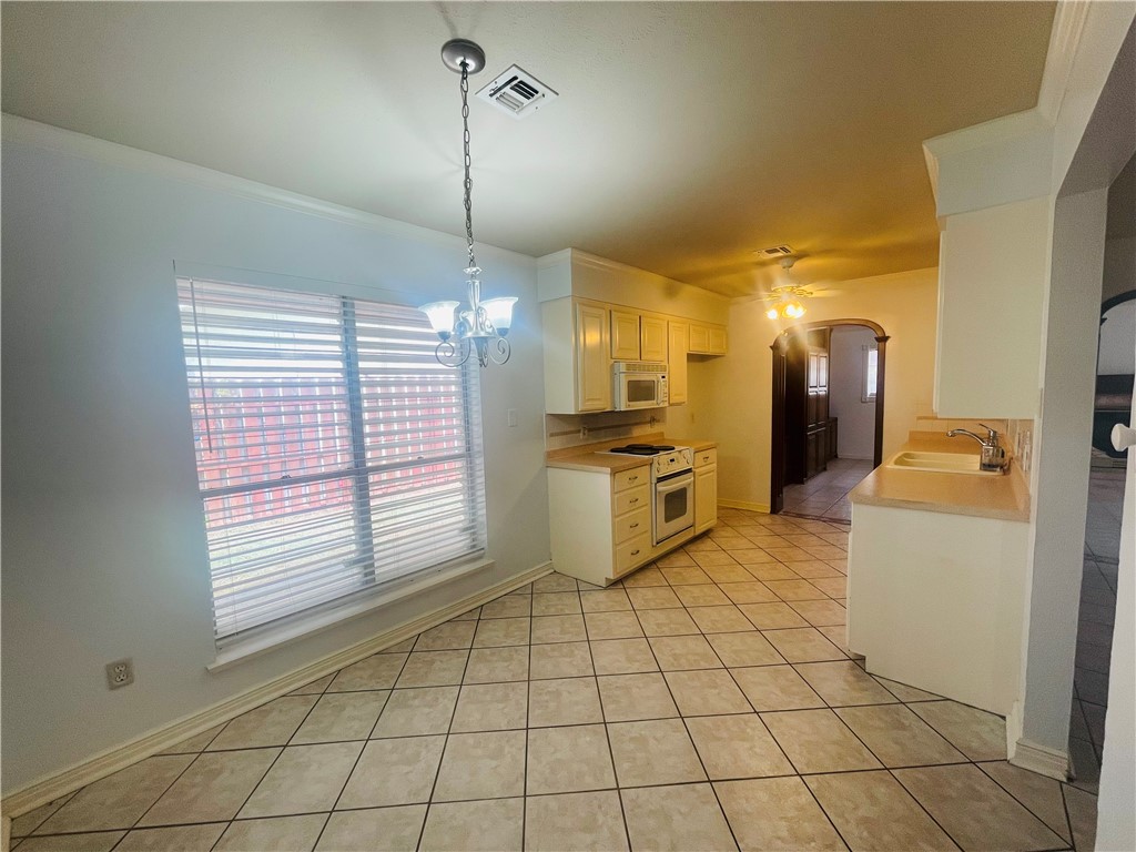 14334 Goldfish St Property Photo 12