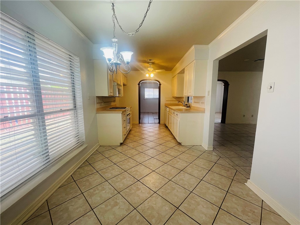 14334 Goldfish St Property Photo 13