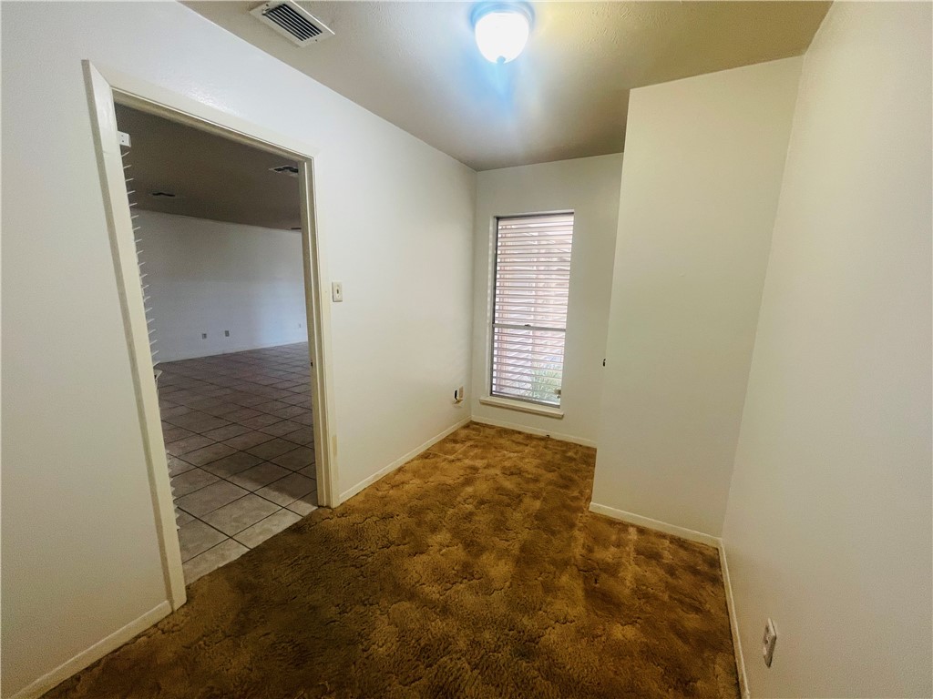 14334 Goldfish St Property Photo 16