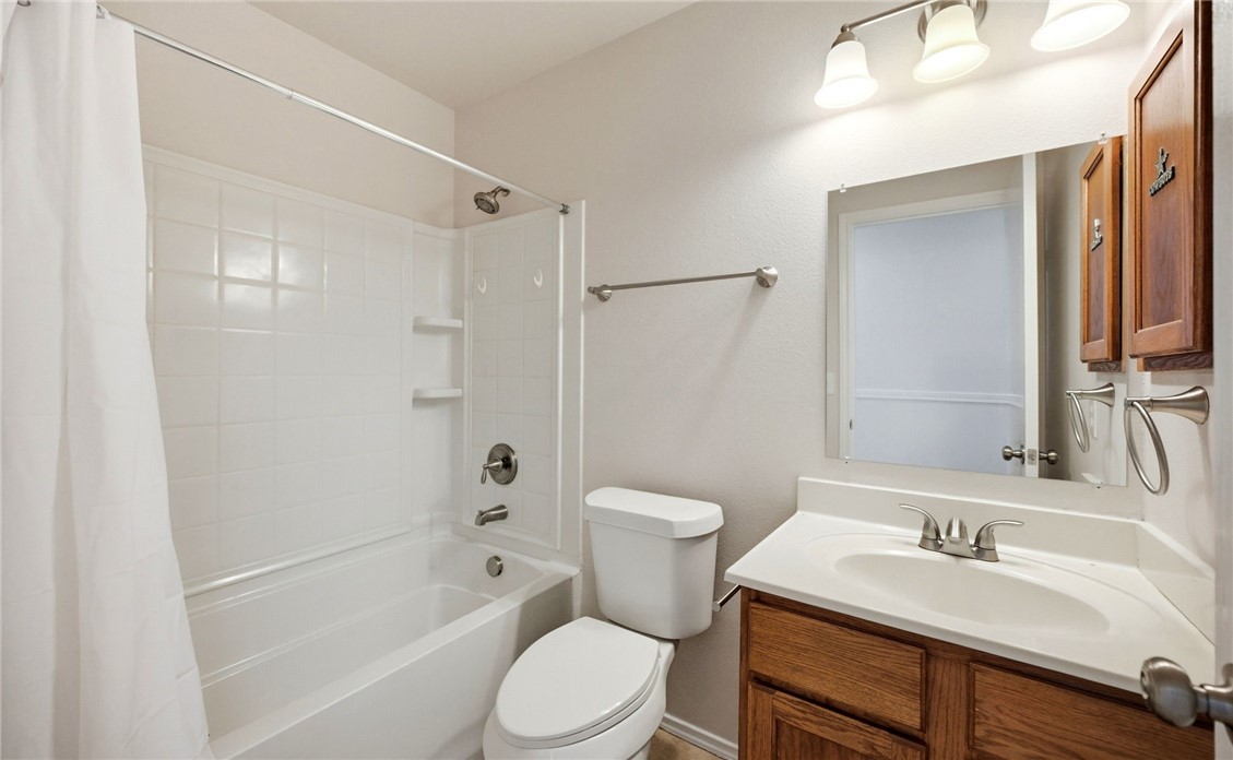1737 Gallop Property Photo 9