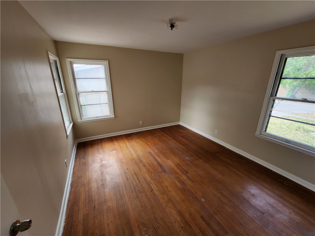 4018 San Fernando Pl Property Photo 6