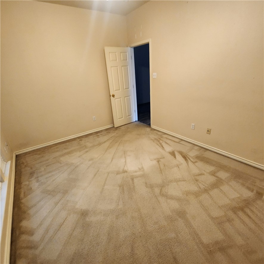 6710 Pembrock Property Photo 4