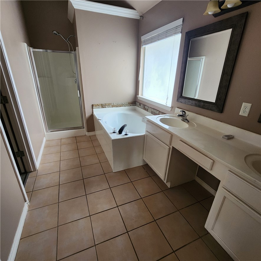 6710 Pembrock Property Photo 12