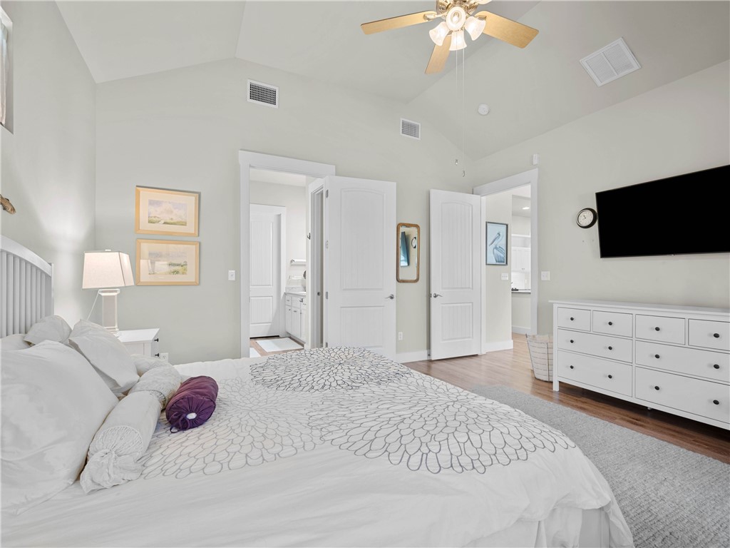 513 Traylor Blvd Property Photo 14