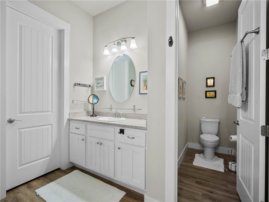 513 Traylor Blvd Property Photo 15