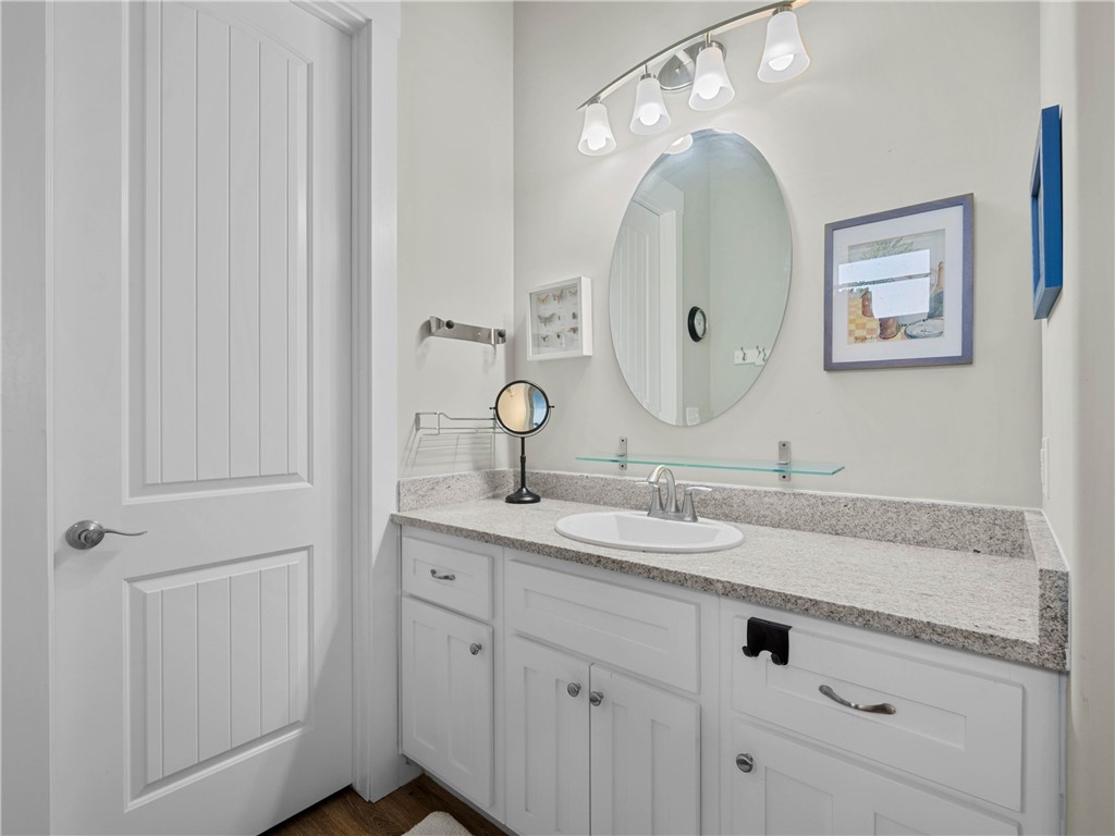 513 Traylor Blvd Property Photo 17