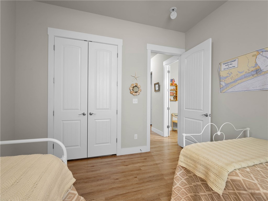 513 Traylor Blvd Property Photo 24