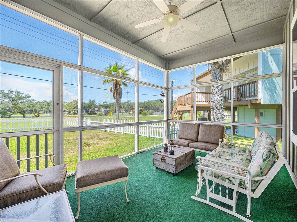 513 Traylor Blvd Property Photo 28
