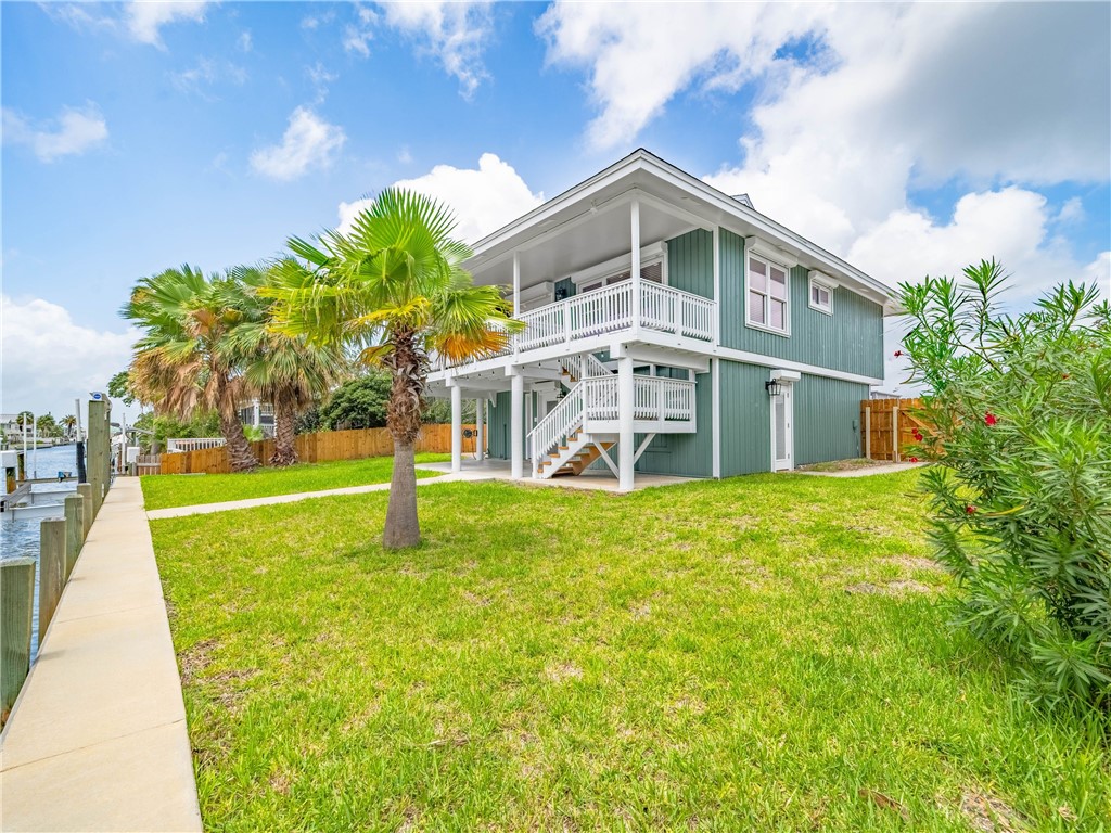 1855 Bay Shore Dr Property Photo 3