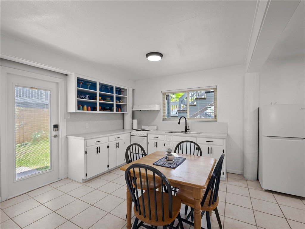1855 Bay Shore Dr Property Photo 23