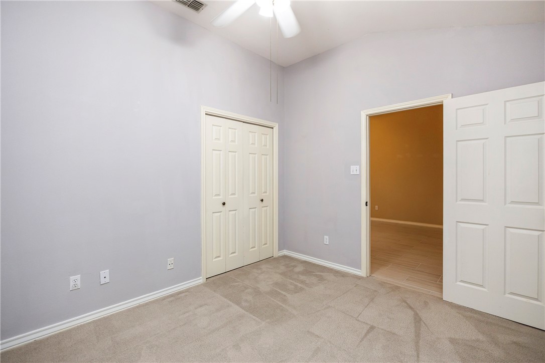 1818 Rodd Field Road D2 Property Photo 34