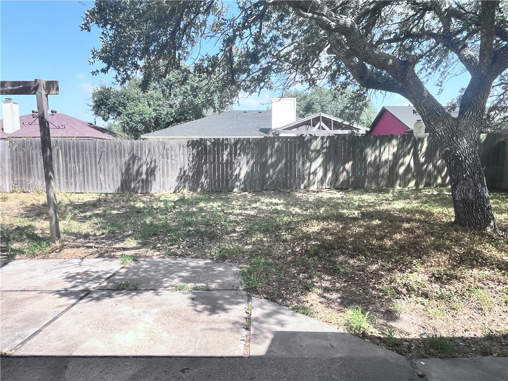 2200 Spring Park Dr Property Photo 14