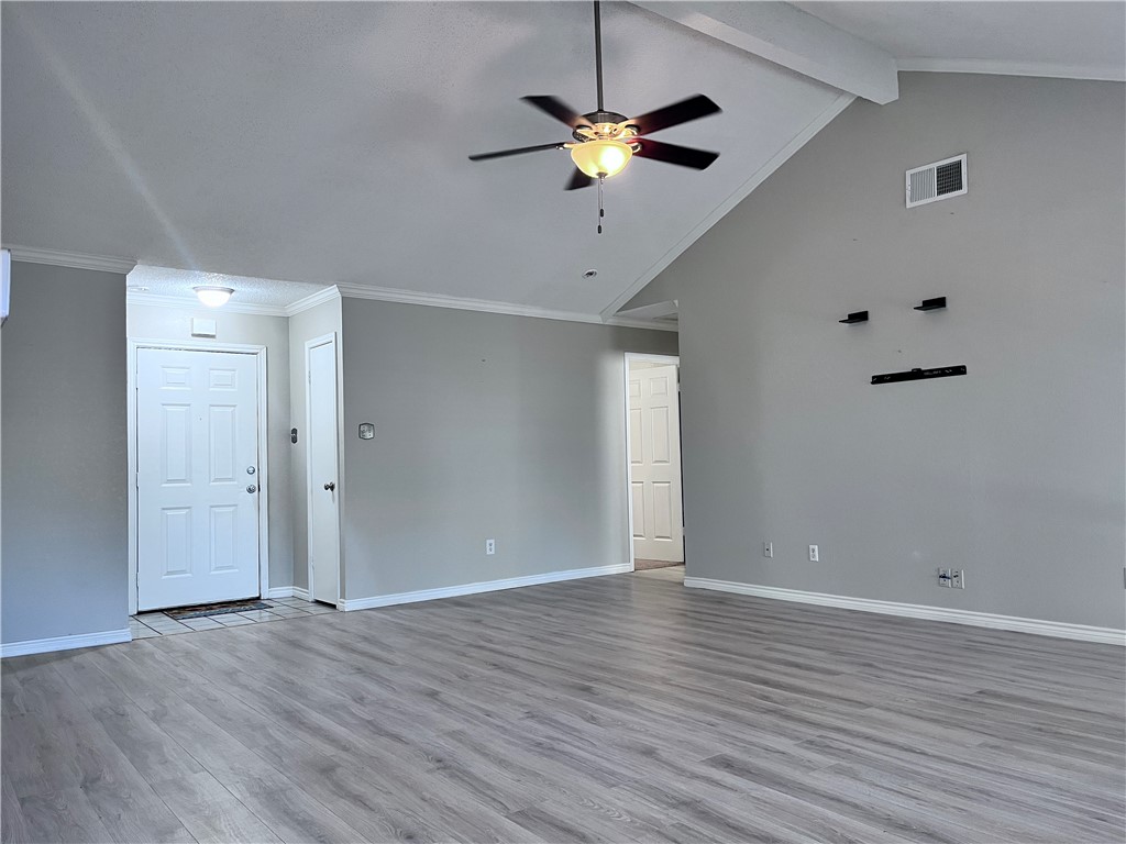 2200 Spring Park Dr Property Photo 17