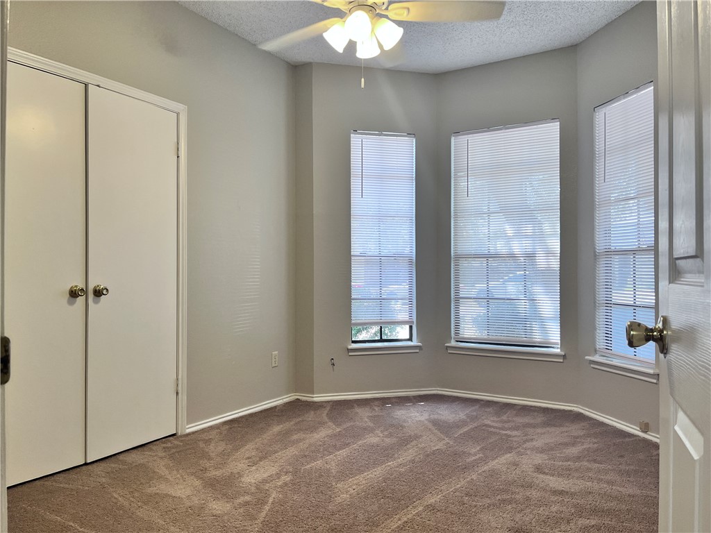 2200 Spring Park Dr Property Photo 23