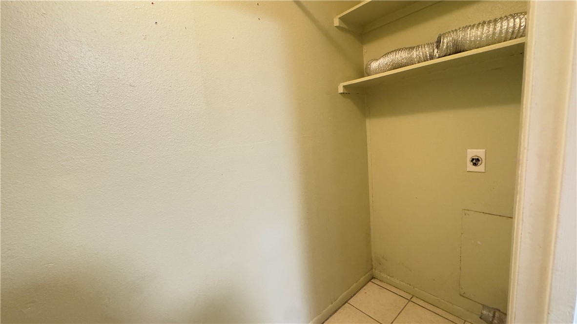 7225 Owen Ct B Property Photo 6